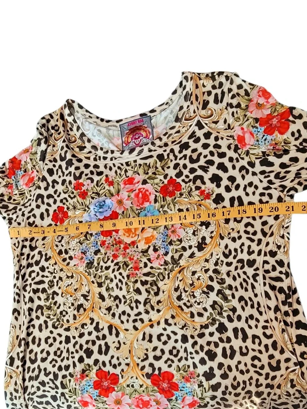 Johnny Was Cheetah Puff Sleeve Top Size Large